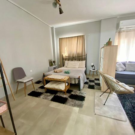 Mesolóngion Xrysa'S Central City Apartment מראה חיצוני תמונה