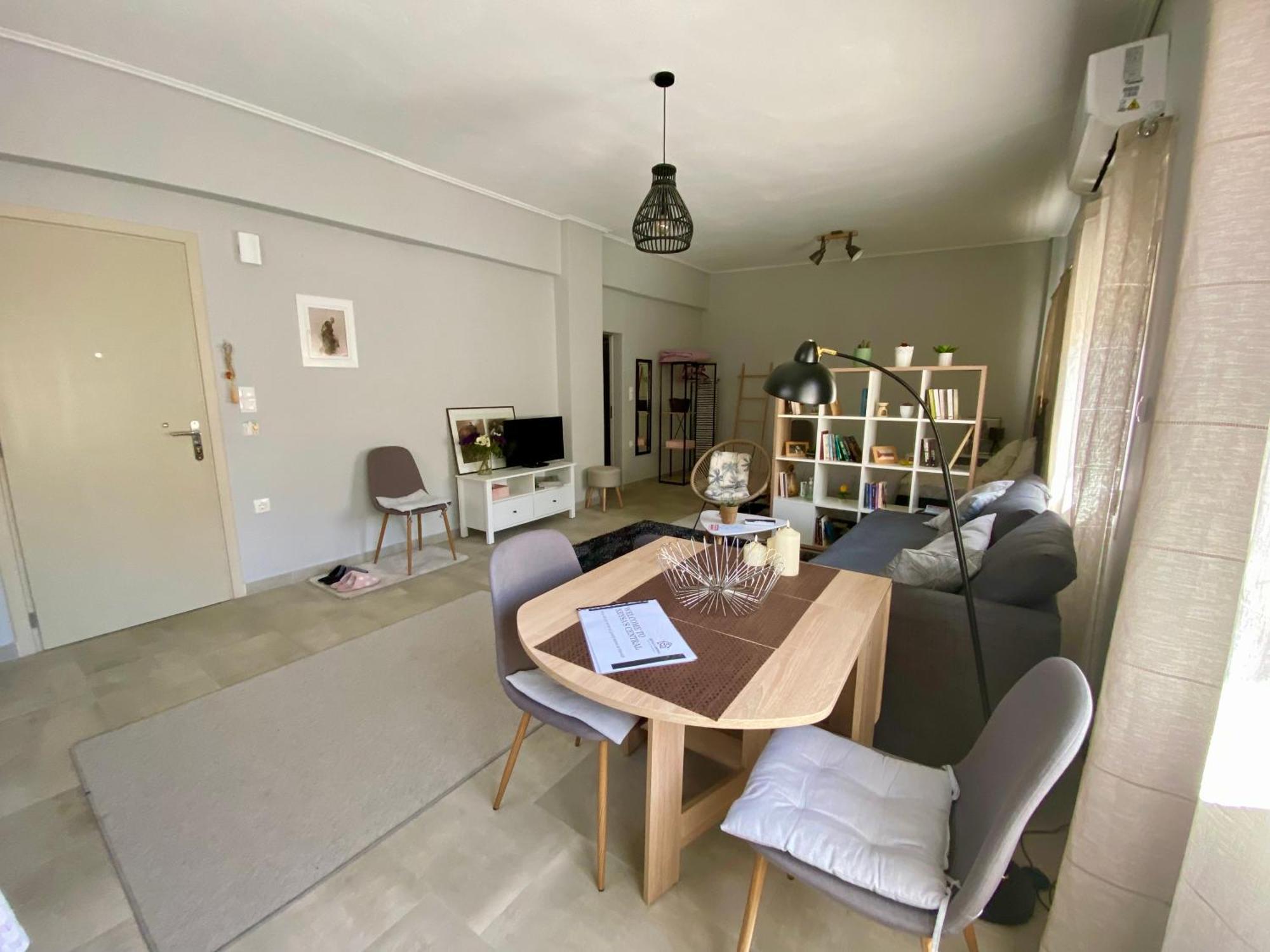 Mesolóngion Xrysa'S Central City Apartment מראה חיצוני תמונה